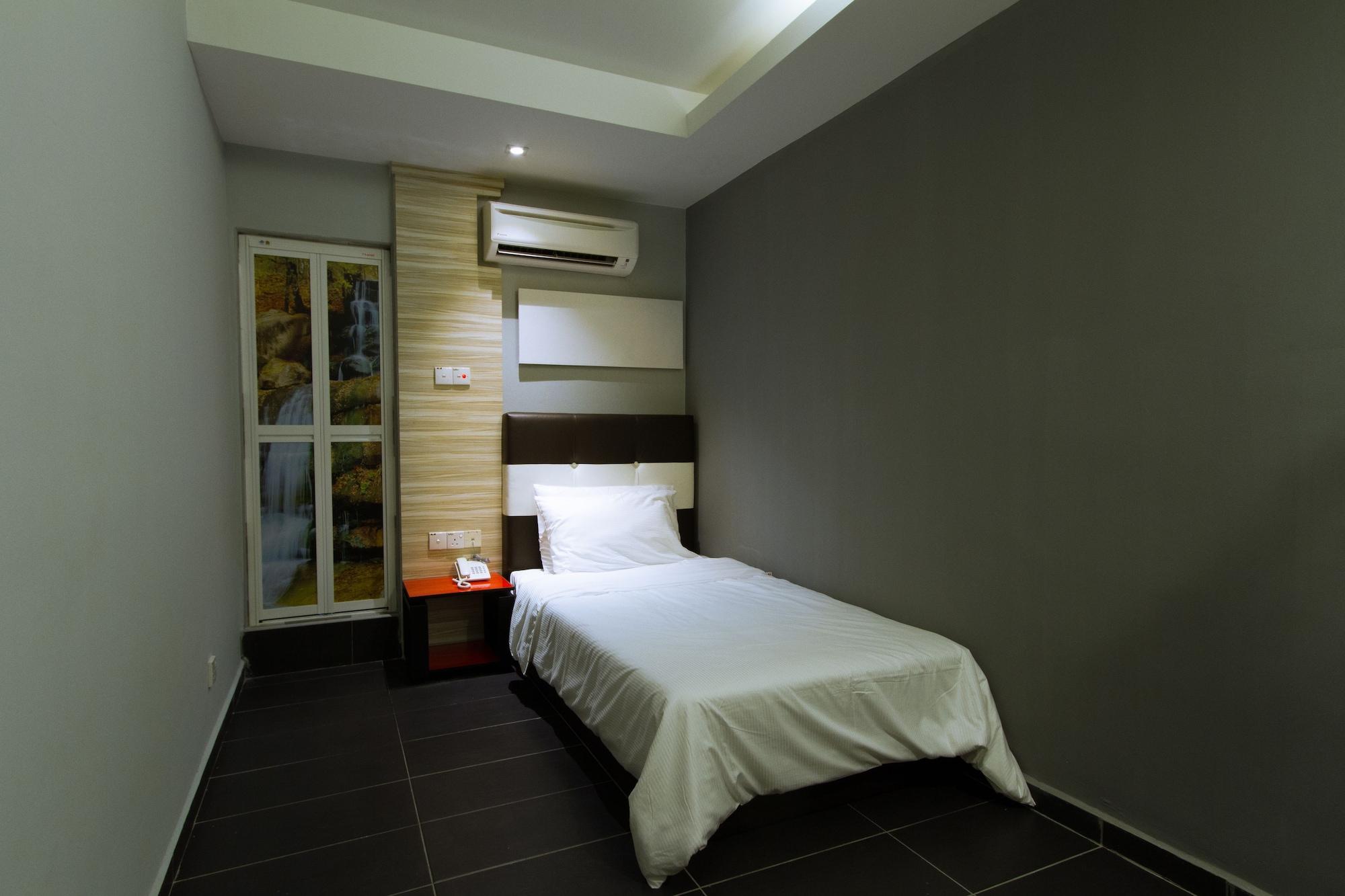 Js Hotel Τζόχορ Μπάχρου Εξωτερικό φωτογραφία