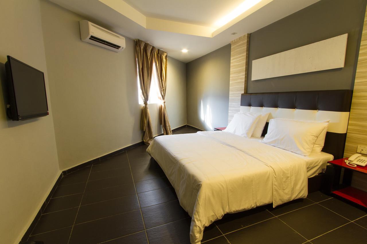 Js Hotel Τζόχορ Μπάχρου Εξωτερικό φωτογραφία