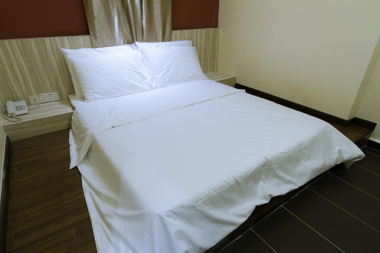 Js Hotel Τζόχορ Μπάχρου Εξωτερικό φωτογραφία